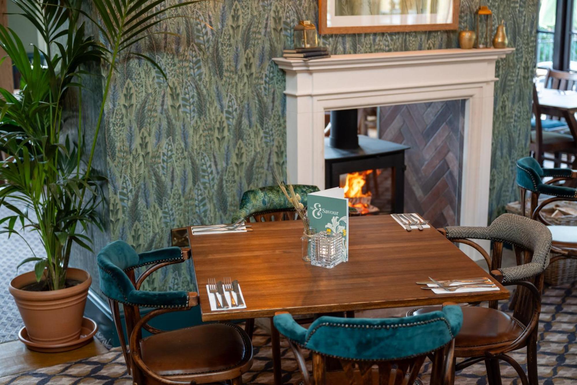 ホテル Himley House By Chef & Brewer Collection エクステリア 写真